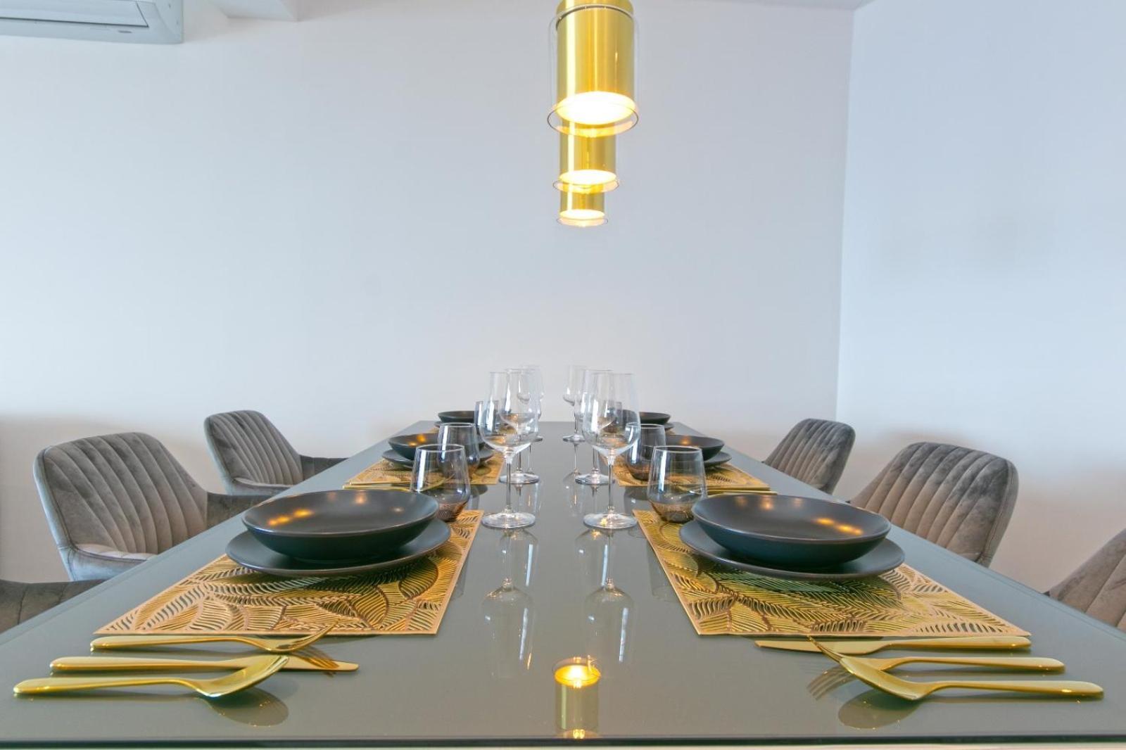 Apartmani Kika Apartment
