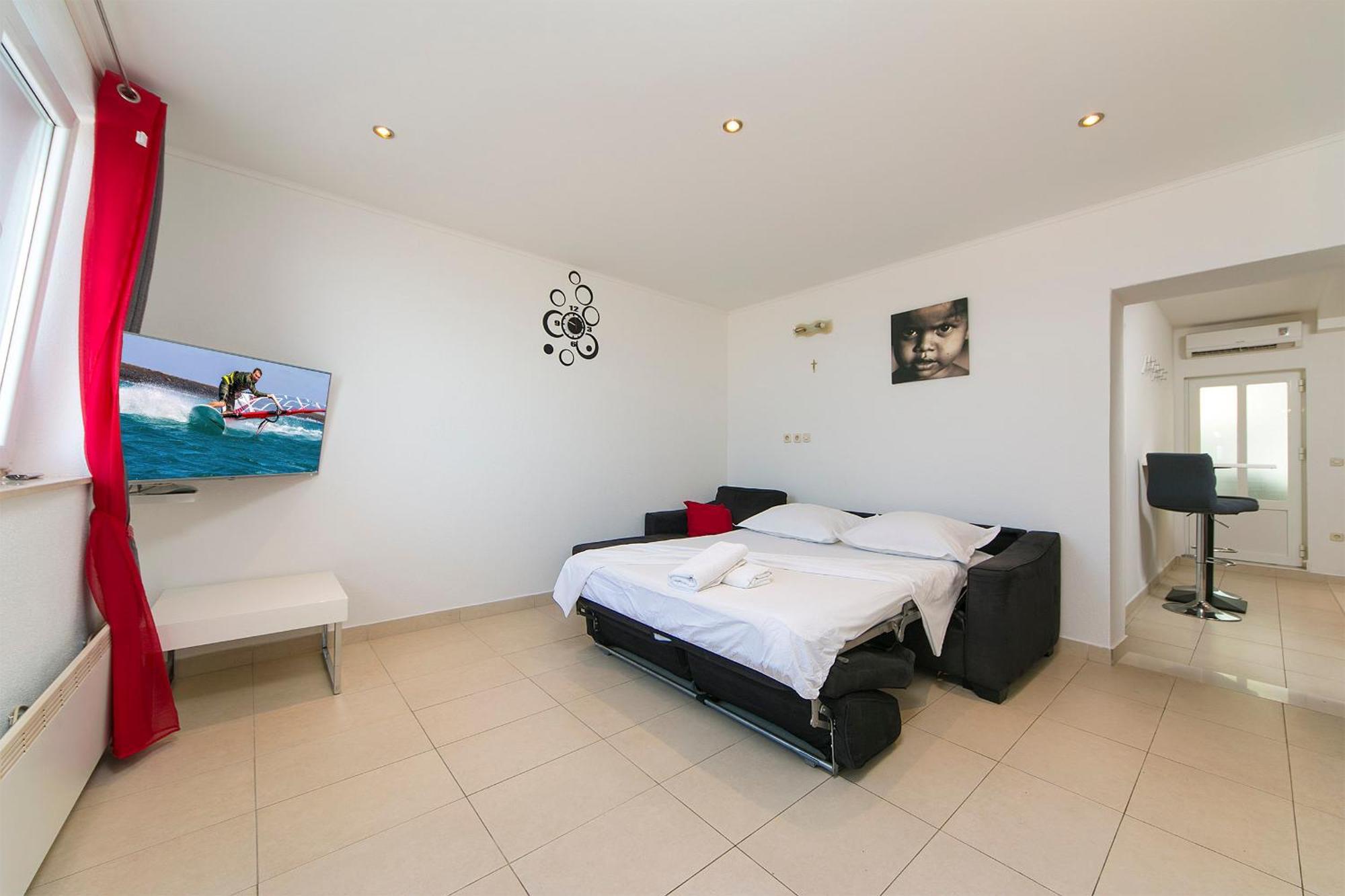 Apartmani Kika Apartment *