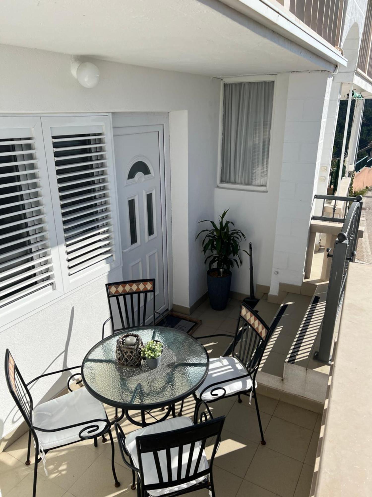 Apartmani Kika Apartment Brela